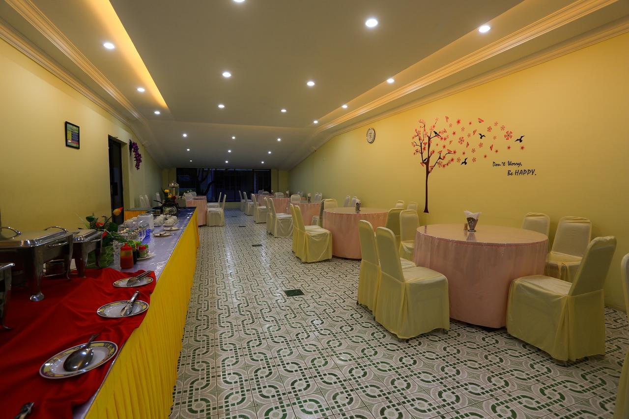 Hotel Sunrise City Tanjung Pinang Εξωτερικό φωτογραφία